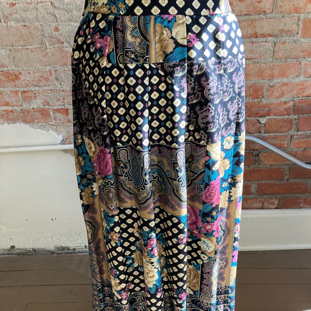 Koret Black Floral Vintage Skirt SIZE 14 - Picture 4 of 8